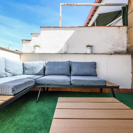 Atico Reformado Con Terraza En Tirso De Molina Para 4 Personas Alquiler Temporal Madrid Bagian luar foto